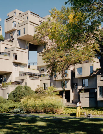 Montréal’s iconic modular housing
complex Habitat 67. The building,
designed for Expo 67 by Israeli
Canadian architect Moshe Safdie,
stands on a narrow, man-made
peninsula just south of the Old Port, around 5 miles (8 km) from Mile End. Safdie designed the complex in an attempt to reinvent city living. The complex is one of the most recognizable buildings in Montréal and remains a functioning icon of 1960s utopianism.